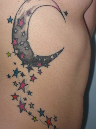 татуировка луна и звезды